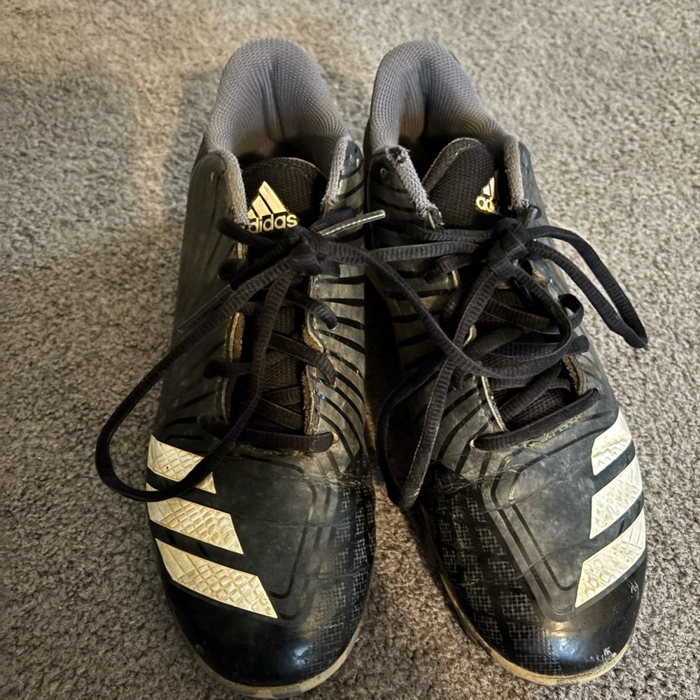 adidas Kids soccer cleats  in Black and White